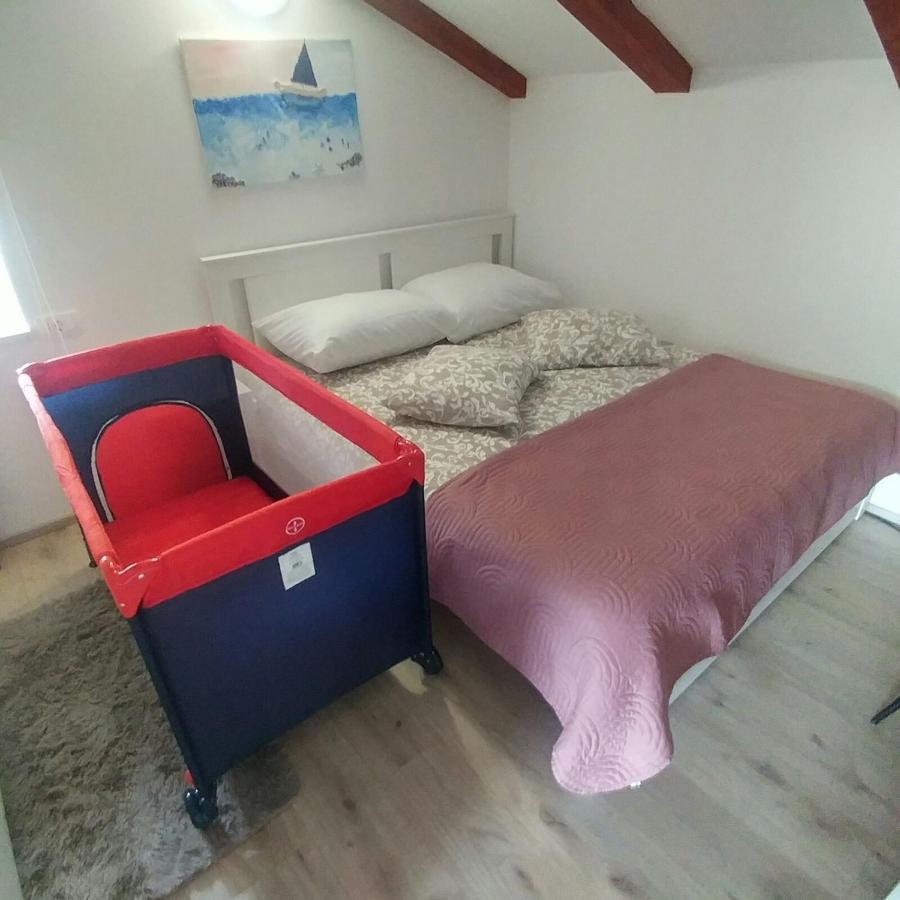 Apartman Sunset Plomin Luaran gambar