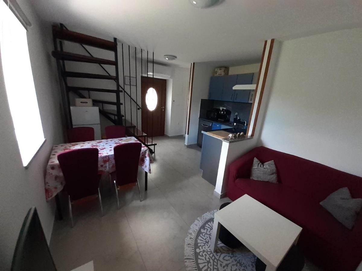 Apartman Sunset Plomin Luaran gambar